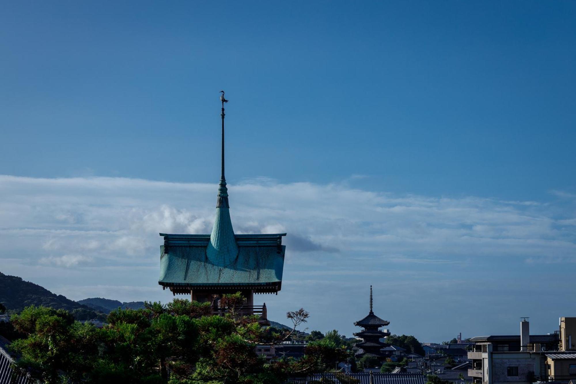 Hotel Chourakukan Kyoto Gion 長楽館 ภายนอก รูปภาพ