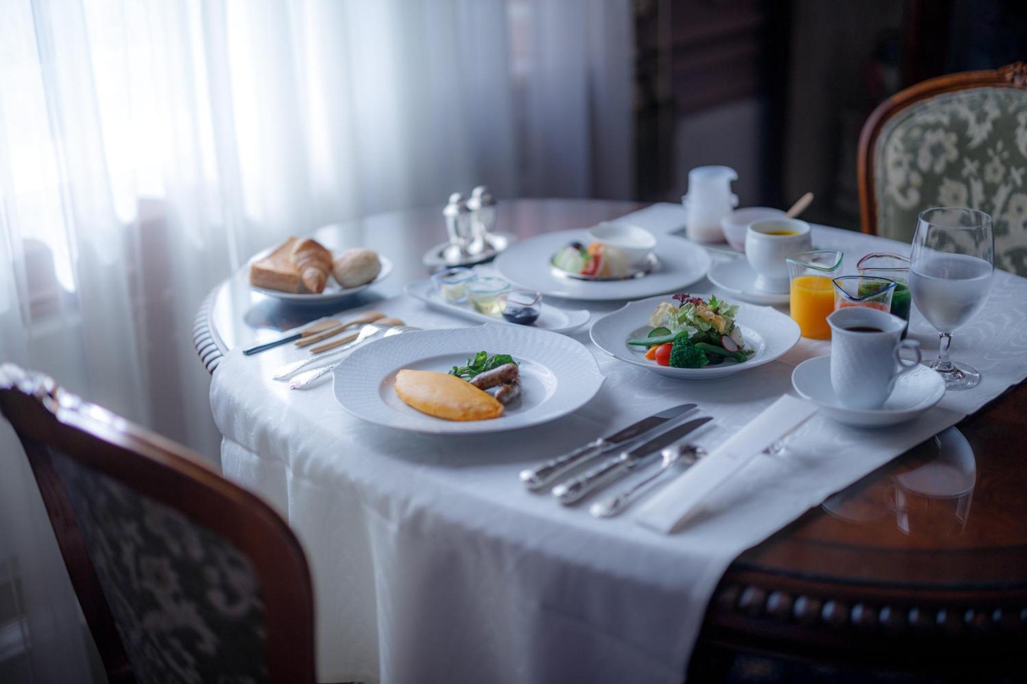 Hotel Chourakukan Kyoto Gion 長楽館 ภายนอก รูปภาพ