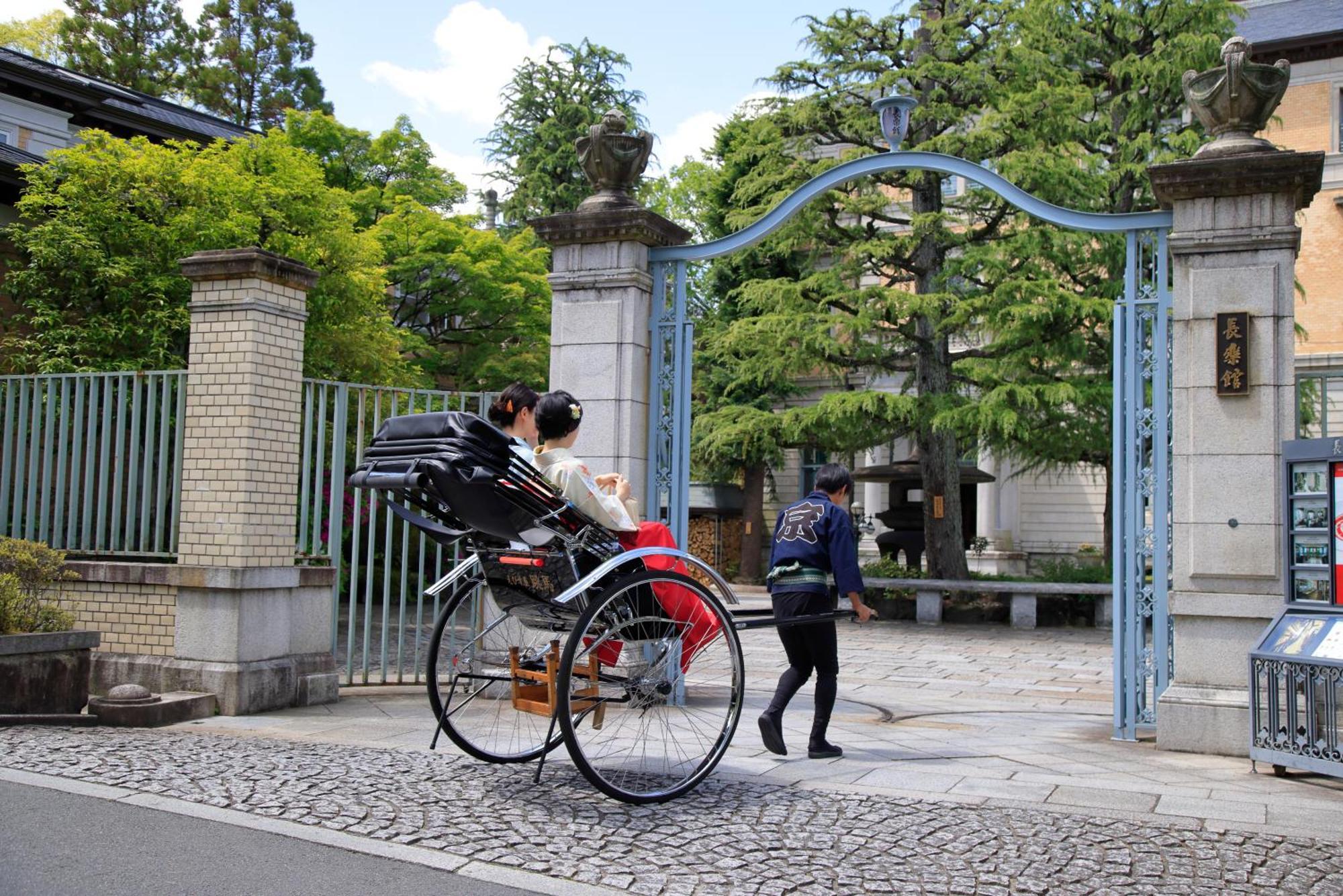 Hotel Chourakukan Kyoto Gion 長楽館 ภายนอก รูปภาพ
